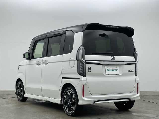 ホンダ Ｎ ＢＯＸ カスタム G L ターボ ホンダセンシング 岡山県 2019(平31)年 6.2万km プラチナホワイトパール 純正８インチナビ/【Bluetooth/フルセグTV/USB/Carplay】/１１．６インチフリップダウンモニター/（VM-185EN）/Ｌｙｎｘエアロ（前）/衝突軽減ブレーキ/アダプティブクルーズコントロール/ホワイトレタータイヤ/ペダルカバー（ピンク）/ビルトインＥＴＣ/オートハイビーム/ＬＥＤヘッドライト/LEDフォグランプ/バックカメラ/両側パワースライドドア/スマートキー/新車保証書/取扱説明書/ナビ取扱説明書