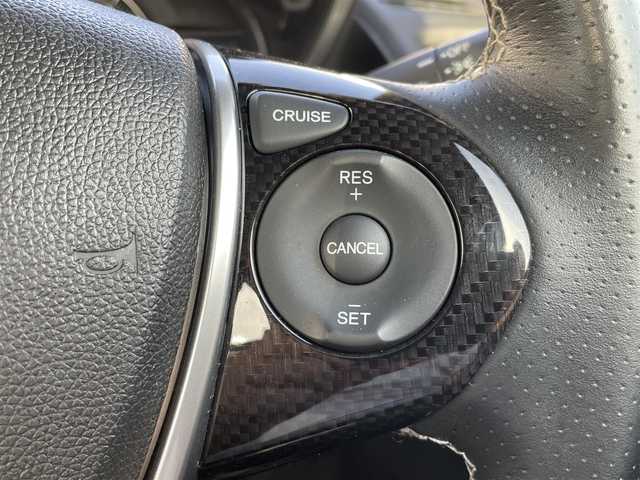 ホンダ Ｓ６６０ α 新潟県 2016(平28)年 3.6万km フレームレッド 6.1インチワイドディスプレイ/(AM/FM/BT)/バックカメラ/ETC/クルーズコントロール/ハーフレザーシート/革巻きステアリング/ステアリングスイッチ/AUTOライト/LEDヘッドライト/横滑り防止/プッシュスタート/スマートキー/純正アルミホイール/前:165/55/R15/後:195/45/R16
