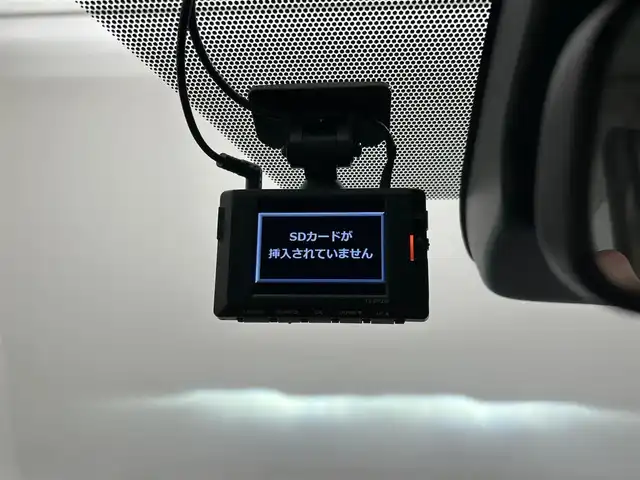トヨタ シエンタ ハイブリッド Z 愛媛県 2023(令5)年 0.8万km アーバンカーキ ・１０．５型ナビ/（フルセグＴＶ・ＢＴ・ＦＭ・ＡＭ・ＵＳＢ・ＣＤ・ＤＶＤ）/・全方位カメラ　/・前後ドラレコ　/・ＥＴＣ　/・両側パワースライドドア　/・衝突軽減ブレーキ　/・レーンキープアシスト　/・レーダークルーズコントロール/・100V充電