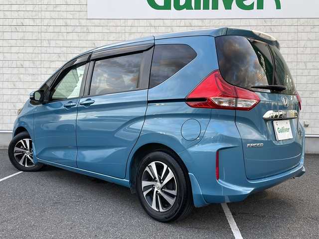 ホンダ フリード G ホンダセンシング 栃木県 2016(平28)年 4.9万km ブルーホライゾンM 純正ナビ/ワンセグ/Bluetooth/CD/バックカメラ/両側パワースライドドア/ビルトインETC/純正フロアマット/純正ドアバイザー/ドライブレコーダー/アクティブコーナリングライト/ホンダセンシング/●衝突軽減ブレーキ〈CMBS〉/●誤発進抑制機能/●ACC〈アダプティブ・クルーズ・コントロール〉/●LKAS〈車線維持支援システム〉/●歩行者事故低減ステアリング/●路外逸脱抑制機能/●先行車発進お知らせ機能/●標識認識機能