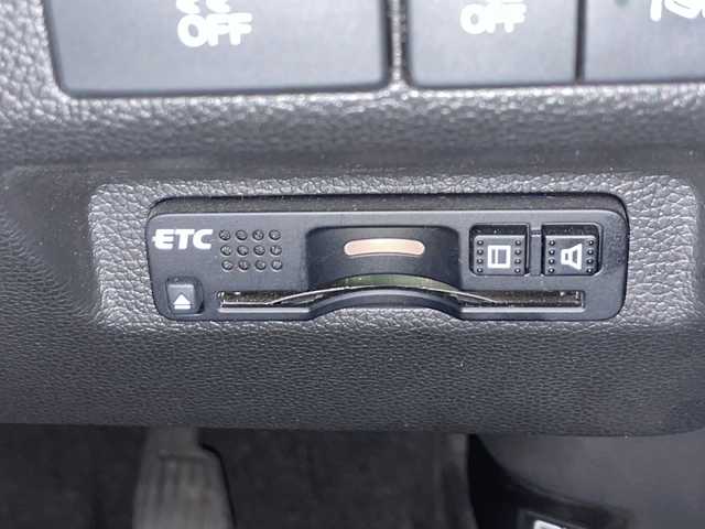 ホンダ フリード G ホンダセンシング 栃木県 2016(平28)年 4.9万km ブルーホライゾンM 純正ナビ/ワンセグ/Bluetooth/CD/バックカメラ/両側パワースライドドア/ビルトインETC/純正フロアマット/純正ドアバイザー/ドライブレコーダー/アクティブコーナリングライト/ホンダセンシング/●衝突軽減ブレーキ〈CMBS〉/●誤発進抑制機能/●ACC〈アダプティブ・クルーズ・コントロール〉/●LKAS〈車線維持支援システム〉/●歩行者事故低減ステアリング/●路外逸脱抑制機能/●先行車発進お知らせ機能/●標識認識機能