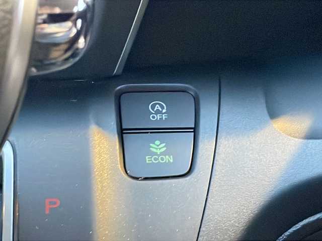 ホンダ フリード G ホンダセンシング 栃木県 2016(平28)年 4.9万km ブルーホライゾンM 純正ナビ/ワンセグ/Bluetooth/CD/バックカメラ/両側パワースライドドア/ビルトインETC/純正フロアマット/純正ドアバイザー/ドライブレコーダー/アクティブコーナリングライト/ホンダセンシング/●衝突軽減ブレーキ〈CMBS〉/●誤発進抑制機能/●ACC〈アダプティブ・クルーズ・コントロール〉/●LKAS〈車線維持支援システム〉/●歩行者事故低減ステアリング/●路外逸脱抑制機能/●先行車発進お知らせ機能/●標識認識機能