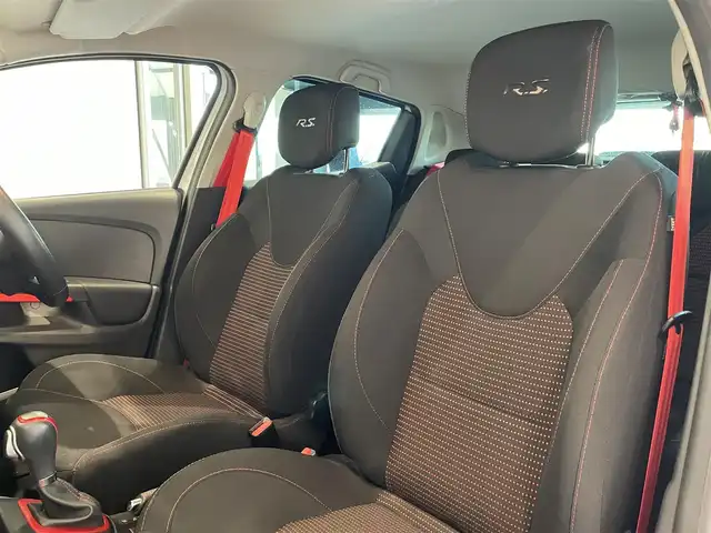ルノー ルーテシア スポール トロフィー 愛知県 2015(平27)年 5.1万km 白 ＤＩＡＴＯＮＥＳＯＵＤＮＡＶＩ　/フロントツイーター　/Ｂｌｕｅｔｏｏｔｈ　/フルセグＴＶ　/Ｒ．Ｓ．ＤＲＩＶＥ　/パドルシフト　/ＥＴＣ　/ドライビングレコーダー　/社外レーダー/プッシュスタート/アイドリングストップ