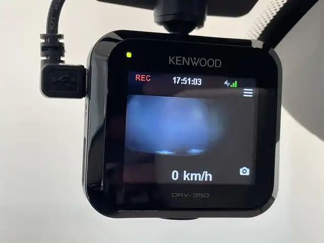 ルノー ルーテシア スポール トロフィー 愛知県 2015(平27)年 5.1万km 白 ＤＩＡＴＯＮＥＳＯＵＤＮＡＶＩ　/フロントツイーター　/Ｂｌｕｅｔｏｏｔｈ　/フルセグＴＶ　/Ｒ．Ｓ．ＤＲＩＶＥ　/パドルシフト　/ＥＴＣ　/ドライビングレコーダー　/社外レーダー/プッシュスタート/アイドリングストップ