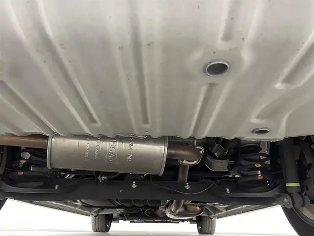 日産 セレナ ハイウェイスター V 福島県 2020(令2)年 5万km ブリリアントホワイトパール 純正メモリナビゲーション　/【AM/FM/DVD/CD/Bluetooth/フルセグ】/型番:MM319D-W/エマージェンシーブレーキ　/・車線逸脱警報/・オートハイビーム/・踏み間違い防止/・コーナーセンサー/アラウンドビューモニター　/ＥＴＣ　/前後ドライブレコーダー　/両側パワースライドドア　/革巻きステアリング　/・ステアリングスイッチ　/・チルトステアリング　/プッシュスタート/・スマートキー/クルーズコントロール/コーナーセンサー/LEDライト/・オートライト/・フォグライト/ウィンカーミラー