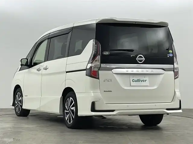 日産 セレナ ハイウェイスター V 福島県 2020(令2)年 5万km ブリリアントホワイトパール 純正メモリナビゲーション　/【AM/FM/DVD/CD/Bluetooth/フルセグ】/型番:MM319D-W/エマージェンシーブレーキ　/・車線逸脱警報/・オートハイビーム/・踏み間違い防止/・コーナーセンサー/アラウンドビューモニター　/ＥＴＣ　/前後ドライブレコーダー　/両側パワースライドドア　/革巻きステアリング　/・ステアリングスイッチ　/・チルトステアリング　/プッシュスタート/・スマートキー/クルーズコントロール/コーナーセンサー/LEDライト/・オートライト/・フォグライト/ウィンカーミラー