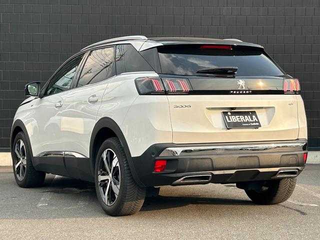 プジョー プジョー ３００８ GT ブルー HDi 埼玉県 2021(令3)年 6.6万km パール ワンオーナー　/黒半革シート　/純正ナビ　/サイドカメラ　/バックカメラ　/パワーバックドア　/ルーフレール　/シートヒーター　/衝突防止システム　/LEDヘッドライト　/ドライブレコーダー　/レーンアシスト　/クリアランスソナー