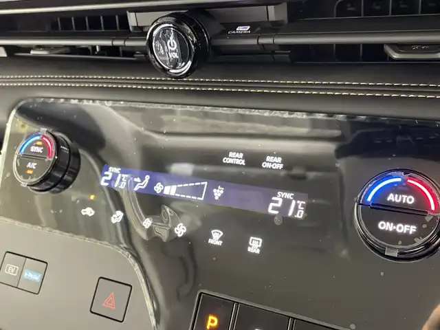 日産 セレナ e－パワー ハイウェイスター V ビームスED 福岡県 2025(令7)年 0.1千km パール ・12.3インチディスプレイナビ/（フルセグ、Bluetooth）/・バックカメラ/・インテリジェント アラウンドビューモニター/・プロパイロット（ナビリンク機能付）/・プロパイロット緊急停止支援システム（SOSコール機能付）/・衝突被害軽減ブレーキ/・レーンキープアシスト/・両側パワースライドドア/・オートライト/・オートハイライト/・ヘッドランプ オートレベライザー/・アダプティブLEDヘッドライトシステム/・インテリジェント ルームミラー/・ワイヤレス充電器/・ビルトインETC/・ドライブレコーダー（前後セット）/・電格ミラー/・ウィンカーミラー