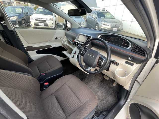 トヨタ シエンタ G 神奈川県 2016(平28)年 12.5万km ホワイトパールクリスタルシャイン 【(株)IDOMが運営する【じしゃロン相模原店】の自社ローン対象車両になります。こちらは現金ご利用時の価格です。自社ローンご希望の方は別途その旨お申付け下さい。】/純正ナビ/バックカメラ　/Bluetooth接続/ビルドインETC/両側パワースライドドア/衝突軽減システム