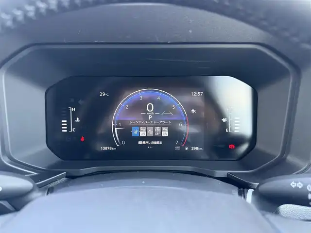 トヨタ ランドクルーザー ２５０ VX 佐賀県 2024(令6)年 1.4万km プラチナホワイトパールマイカ チルト＆スライド電動ムーンルーフ/黒革シート/純正12.3インチディスプレイオーディオ(ナビ機能付)/・フルセグTV/AM/FM/USB/HDMI/Bluetooth/パノラミックビューモニター/前後ドライブレコーダー(ディスプレイ内蔵)/ビルトインETC2.0/デジタルインナーミラー/パワーバックドア(予約ロック機能付)/電子パーキングブレーキ/・AUTO HOLD機能/D席パワーシート/DN席シートヒーター/シートベンチレーション/ISOFIX対応/革巻きステアリング/ステアリングヒーター/ステアリングリモコン/JAOSサイドステップ/JAOSフェンダーガーニッシュ/JAOSフロントバンパーガード/JAOSスキッドプレート/純正18インチアルミホイール/純正LEDヘッドライト/・オートマチックハイビーム/純正LEDフォグランプ/リヤフォグランプ/純正フロアマット/新車保証書/スペアキー１本/トヨタセーフティセンス/・レーダークルーズコントロール/・レーンディパーチャーアラート/・リヤクロストラフィックアラート/・ブラインドスポットモニター/・クリアランスソナー/・安心降車アシスト