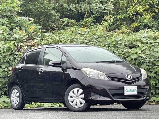 トヨタ ヴィッツ F シエル 大分県 2013(平25)年 7.9万km ボルドーマイカメタリック ワンオーナー /純正CDオーディオ/スマートキー/エンジンプッシュスタート/オートライトコントロール