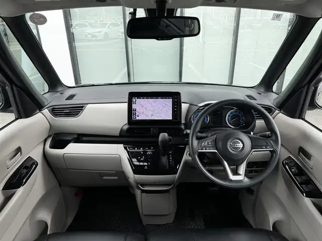 日産 ルークス X 香川県 2022(令4)年 2.6万km アッシュブラウンM 純正9インチメモリナビ/→フルセグ/Bluetooth/インテリジェントアラウンドビューモニター/インテリジェントエマージェンシーブレーキ/踏み間違い衝突防止アシスト/インテリジェントLI（車線逸脱防止支援システム）/インテリジェントLDW（車線逸脱警報）/アダップティブLEDヘッドライトシステム/360°セーフティアシスト/片側パワースライドドア/ナビ連動ドライブレコーダー/シートカバー/後席パーソナルテーブル/ETC/ハンドルリモコン/純正フロアマット/アイドリングストップ/盗難防止装置/プッシュスタート/キーレス