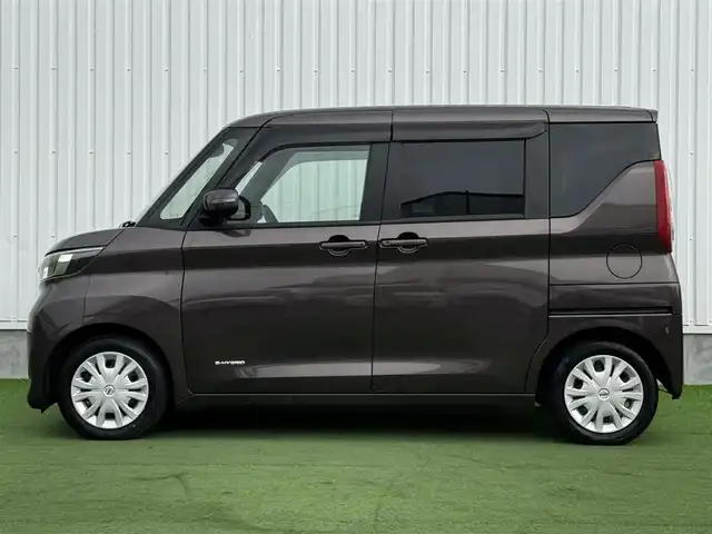 日産 ルークス X 香川県 2022(令4)年 2.6万km アッシュブラウンM 純正9インチメモリナビ/→フルセグ/Bluetooth/インテリジェントアラウンドビューモニター/インテリジェントエマージェンシーブレーキ/踏み間違い衝突防止アシスト/インテリジェントLI（車線逸脱防止支援システム）/インテリジェントLDW（車線逸脱警報）/アダップティブLEDヘッドライトシステム/360°セーフティアシスト/片側パワースライドドア/ナビ連動ドライブレコーダー/シートカバー/後席パーソナルテーブル/ETC/ハンドルリモコン/純正フロアマット/アイドリングストップ/盗難防止装置/プッシュスタート/キーレス