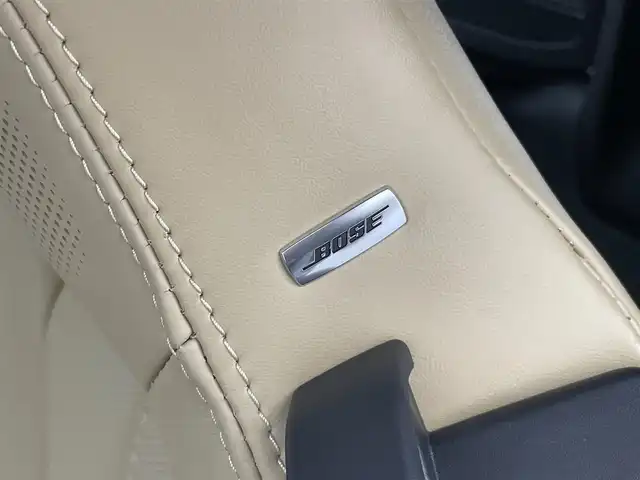 マツダ ロードスター S レザーパッケージ Vセレクション 群馬県 2024(令6)年 0.6万km ディープクリスタルブルーマイカ BOSEプレミアムサウンド/SレザーパッケージVセレクション専用 タンカラーソフトトップ/SレザーパッケージVセレクション専用 ナッパレザーシート(スポーツタン)/SレザーパッケージVセレクション専用 ボディ同色サイドミラー/SレザーパッケージVセレクション専用 16インチ高輝度塗装アルミホイール/＝＝＝＝＝/純正8.8インチセンターディスプレイ/・AM/FM/Bluetooth/USB/AppleCarPlay/AndroidAuto/AmazonAlexa/・バックカメラ/＝＝＝＝＝/６ＭＴ　ＢＯＳＥサウンド　純正８．８インチセンターディスプレイ　バックカメラ　プッシュスタート　スマートキー　ＥＴＣ　ＬＥＤヘッドランプ　シートヒーター　ナッパレザー（スポーツタン）シート　　禁煙車