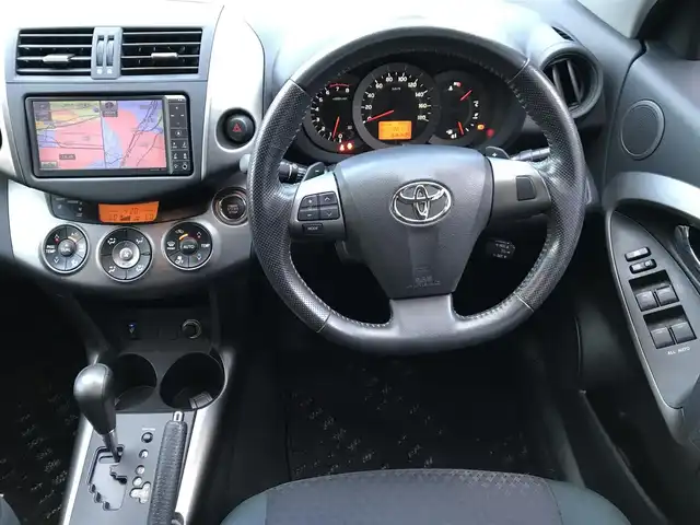 トヨタ ヴァンガード 240S Sパッケージ 和歌山県 2010(平22)年 13.3万km ブラック デイーラーオプションHDDナビ（NHZN-W60G)/（ナビ、オーディオ操作不良）/クルーズコントロール/バックカメラ/純正ETC/純正AW/純正フロアマット/ダウンヒルアシストコントロール/オートライト/フォグランプ/電動格納ミラー/スペアキーX1/取扱説明書/保証書