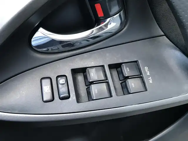 トヨタ ヴァンガード 240S Sパッケージ 和歌山県 2010(平22)年 13.3万km ブラック デイーラーオプションHDDナビ（NHZN-W60G)/（ナビ、オーディオ操作不良）/クルーズコントロール/バックカメラ/純正ETC/純正AW/純正フロアマット/ダウンヒルアシストコントロール/オートライト/フォグランプ/電動格納ミラー/スペアキーX1/取扱説明書/保証書