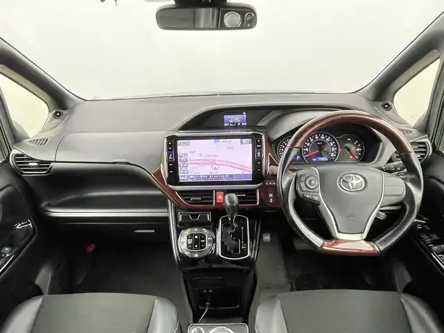 トヨタ ノア Si ダブルバイビーⅡ 千葉県 2019(平31)年 7.8万km ブラック 禁煙車/トヨタセーフティーセンス/・プリクラッシュセーフティ/・レーンキープアシスト/・オートマチックハイビーム/インテリジェントクリアランスソナー/クルーズコントロール/両側パワースライドドア/モデリスタエアロ/純正11インチアルパインナビ/・CD/DVD/Bluetooth/フルセグTV/バックカメラ/ビルトインETC/社外フロアマット/社外18インチアルミホイール/アイドリングストップ/スマートキー/プッシュスタート/スペアキー1本