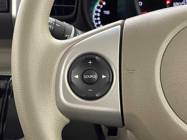 ホンダ Ｎ ＢＯＸ G Lパッケージ 神奈川県 2015(平27)年 8.7万km プレミアムホワイトパール (株)IDOMが運営する【じしゃロン相模原店】の自社ローン対象車両になります。こちらは現金ご利用時の価格です。自社ローンご希望の方は別途その旨お申付け下さい。/純正ナビ/バックモニター/Bluetooth/ETC搭載/左パワースライドドア/ステアリングスイッチ/スマートキー/プッシュエンジンスタート/電動格納ミラー/純正フロアマット/純正アルミホイール