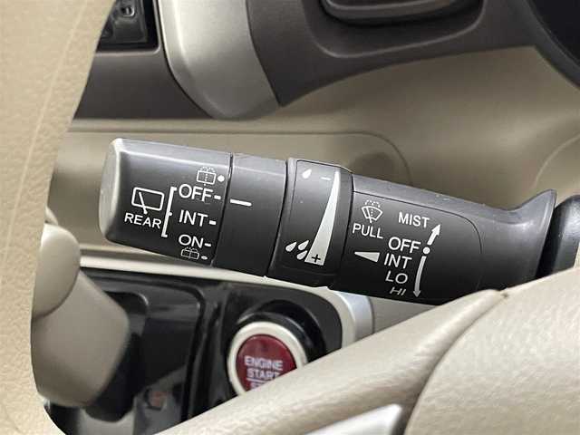 ホンダ Ｎ ＢＯＸ G Lパッケージ 神奈川県 2015(平27)年 8.7万km プレミアムホワイトパール (株)IDOMが運営する【じしゃロン相模原店】の自社ローン対象車両になります。こちらは現金ご利用時の価格です。自社ローンご希望の方は別途その旨お申付け下さい。/純正ナビ/バックモニター/Bluetooth/ETC搭載/左パワースライドドア/ステアリングスイッチ/スマートキー/プッシュエンジンスタート/電動格納ミラー/純正フロアマット/純正アルミホイール