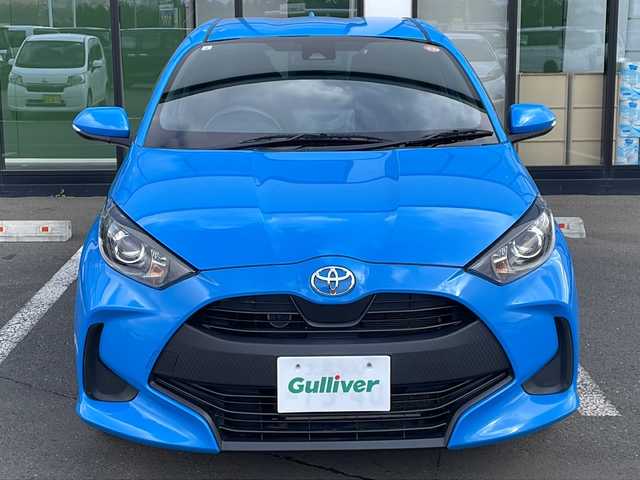 トヨタ ヤリス X 道東・釧路十勝 2021(令3)年 5.1万km シアンM ・４WD/・寒冷地仕様/・プリクラッシュセーフティ/・純正ディスプレイオーディオ/（ラジオ・BT・USB）/・バックカメラ/・レーダークルーズコントロール/・スマートキー/・プッシュスタート/・オートライト/・オートマチックハイビーム/・LTA（レーントレーシングアシスト）/・RSA（ロードサインアシスト）/・TCS（トヨタコミュニケーションシステム）/・ヘッドライトレベライザー/・横滑り防止装置/・オートリトラーミラー/・LEDヘッドライト/・クリアランスソナー/・ビルトインETC/・社外14インチアルミホイール/・保証書/・取扱説明書