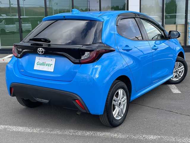トヨタ ヤリス X 道東・釧路十勝 2021(令3)年 5.1万km シアンM ・４WD/・寒冷地仕様/・プリクラッシュセーフティ/・純正ディスプレイオーディオ/（ラジオ・BT・USB）/・バックカメラ/・レーダークルーズコントロール/・スマートキー/・プッシュスタート/・オートライト/・オートマチックハイビーム/・LTA（レーントレーシングアシスト）/・RSA（ロードサインアシスト）/・TCS（トヨタコミュニケーションシステム）/・ヘッドライトレベライザー/・横滑り防止装置/・オートリトラーミラー/・LEDヘッドライト/・クリアランスソナー/・ビルトインETC/・社外14インチアルミホイール/・保証書/・取扱説明書