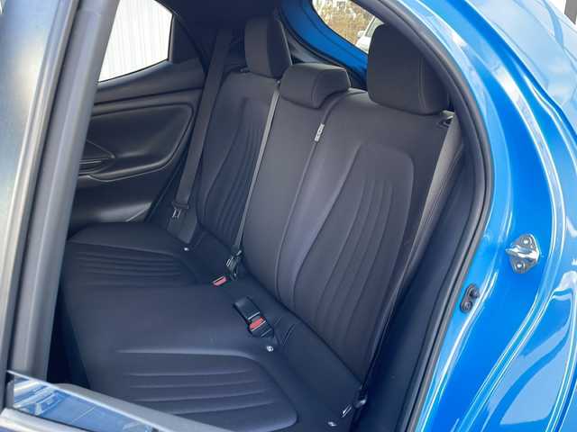 トヨタ ヤリス X 道東・釧路十勝 2021(令3)年 5.1万km シアンM ・４WD/・寒冷地仕様/・プリクラッシュセーフティ/・純正ディスプレイオーディオ/（ラジオ・BT・USB）/・バックカメラ/・レーダークルーズコントロール/・スマートキー/・プッシュスタート/・オートライト/・オートマチックハイビーム/・LTA（レーントレーシングアシスト）/・RSA（ロードサインアシスト）/・TCS（トヨタコミュニケーションシステム）/・ヘッドライトレベライザー/・横滑り防止装置/・オートリトラーミラー/・LEDヘッドライト/・クリアランスソナー/・ビルトインETC/・社外14インチアルミホイール/・保証書/・取扱説明書