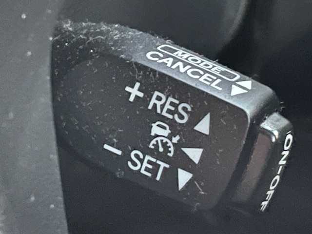 トヨタ アルファード S 茨城県 2017(平29)年 8.8万km ホワイトパールクリスタルシャイン 純正ナビ　/-TV/BT/AM/FM/フリップダウンモニター　/パワースライドドア　/バックカメラ　/コーナーセンサー前後　/ＥＴＣ２．０　/クルーズコントロール　/ドライブレコーダー　/電動格納ミラー　/プッシュスタート　/ハーフレザーシート