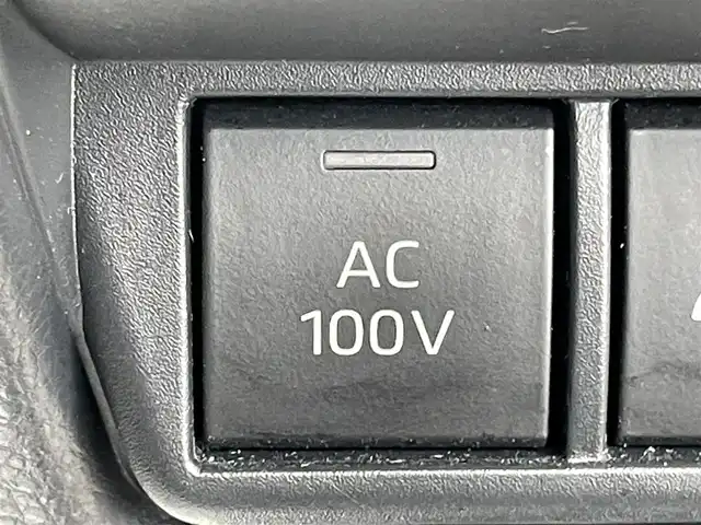 トヨタ プリウス Z 兵庫県 2023(令5)年 2.1万km プラチナホワイトパールマイカ 純正12.3インチナビ/モデリスタフルエアロ/アラウンドビューモニター/パノラマルーフ/ステアリングヒーター/レーダークルーズコントロール/革巻きステアリング/シートヒーター/エアーシート/ワイヤレス充電/トヨタチームメイト/シートメモリ/フルセグTV/純正フロアマット/純正19インチアルミホイール