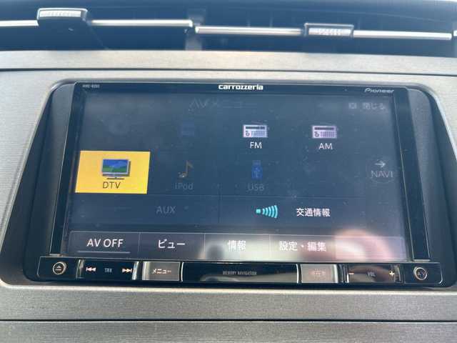 トヨタ プリウス S ツーリングセレクション 兵庫県 2015(平27)年 4.3万km ホワイトパールクリスタルシャイン 社外メモリーナビ/（CD/BT）/バックカメラ/ETC/LEDヘッドライト/AUTOライト/ステアリングスイッチ/フロアマット/ドアバイザー/スマートキー/スペアキー