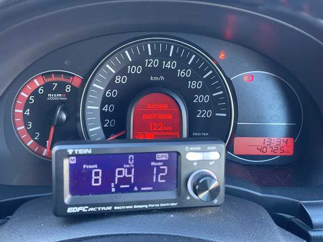 日産 マーチ ニスモS 千葉県 2015(平27)年 4.1万km ブリリアントホワイトパール ５MT/社外メモリナビ【AVIC-RW09】/フルセグTV/Bluetooth/DVD/CD/バックカメラ/ETC/柿本マフラー/TEIN車高調/純正16インチアルミホイール/純正フロアマット/社外LEDヘッドライト/前後ドラレコ/スペアタイヤ/スマートキー/スペアキー/保証書/取扱説明書