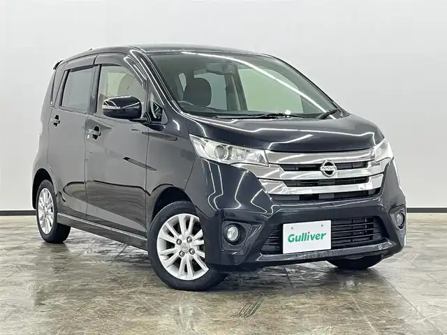 日産 デイズ ハイウェイスターX 長崎県 2014(平26)年 5.4万km ブラック 社外7インチナビ　（AVN133M）/・ワンセグTV　FM/AM/CD/バックカメラ/プッシュスタート/アイドリングストップ/ETC/電動格納ミラー/純正フロアマット/純正14インチAW/スマートキー/HIDヘッドライト