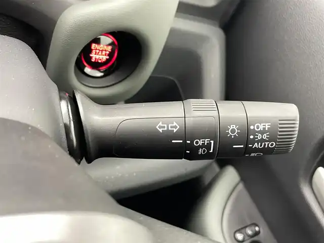 ホンダ フリード クロスター 熊本県 2025(令7)年 0.1万km未満 ベージュ 登録済未使用車　/純正9インチナビLXM-242ZFNI（ＡｐｐｌＣａｒＰｌａｙ・ＡｎｄｒｏｉｄＡｕｔｏ・ＢＴ・フルセグ・ＵＳＢ）/バックカメラ　/両側パワースライドドア　/前後クリアランスソナー　/ホンダセンシング/・急アクセル抑制機能/・アダブティブクルーズコントロール/・トラフィックジャムアシスト/・ブラインドスポットモニター/・衝突軽減ブレーキ/・先行車発進お知らせ/・路外逸脱抑制機能/・標識認識システム/・車線維持支援システム/・誤発進抑制機能/・オートハイビーム/横滑り防止/ハーフレザーシート/ルーフレール/電動パーキング/ブレーキホールド/純正１５インチAW/オートライト/LEDヘッドライト/フォグライト/スマートキー/プッシュスタート/スペアキー1本/保証書/取扱説明書