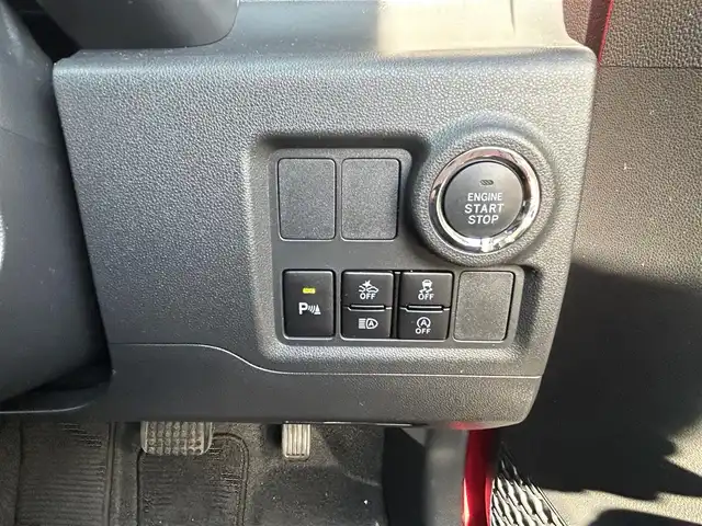 トヨタ パッソ モーダ 島根県 2020(令2)年 3.8万km マゼンタベリーマイカM 純正SDナビ/（Bluetooth・TV・FM・AM・CD）/前方ドライブレコーダー/ビルトインETC/バックカメラ/ステアリングスイッチ/スマートキー/プッシュスタート/オートライト/オートハイビーム/オートエアコン/横滑り防止装置/衝突被害軽減ブレーキ/盗難防止システム/ウインカーミラー/フロアマット/ドアバイザー