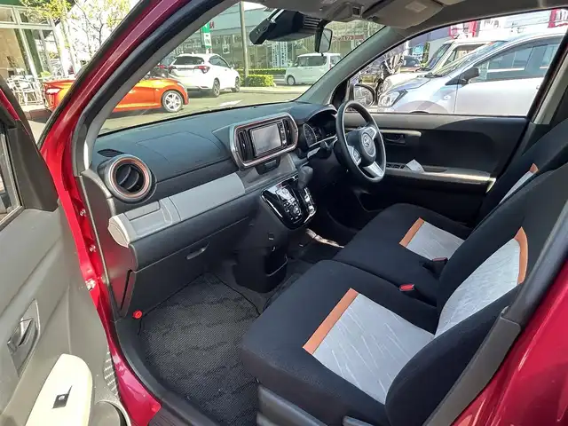 トヨタ パッソ モーダ 島根県 2020(令2)年 3.8万km マゼンタベリーマイカM 純正SDナビ/（Bluetooth・TV・FM・AM・CD）/前方ドライブレコーダー/ビルトインETC/バックカメラ/ステアリングスイッチ/スマートキー/プッシュスタート/オートライト/オートハイビーム/オートエアコン/横滑り防止装置/衝突被害軽減ブレーキ/盗難防止システム/ウインカーミラー/フロアマット/ドアバイザー
