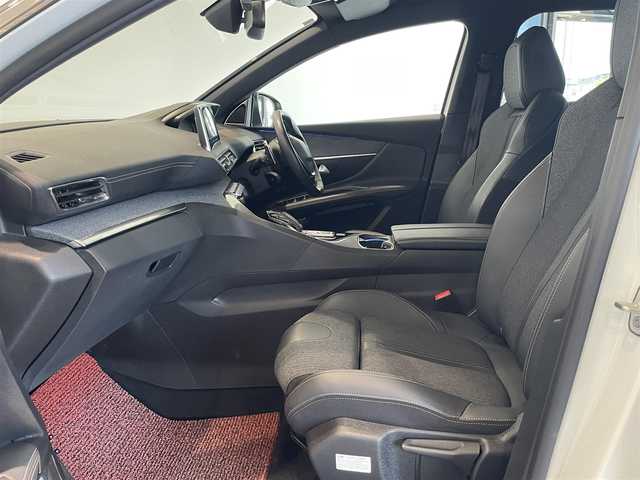 プジョー ３００８ GT ブルー HDi 愛知県 2021(令3)年 5万km ネイクルホワイト ｉ－Ｃｏｃｐｉｔ　/ランバーサポート　/シートヒーター　/純正ディスプレイオーディオ　/Ｂｌｕｅｔｏｏｔｈ　/ミラーリンク　/ＡｐｐｌｅＣａｒＰｌａｙ　/ＡｎｄｒｏｉｄＡｕｔｏ　/ＡＣＣ　/ＢＳＭ　/ＬＫＡ　/ドライブレコーダー/バックカメラ/サイドカメラ/プッシュスタート/アイドリングストップ/LEDヘッドライト/ETC