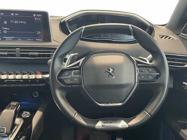 プジョー ３００８ GT ブルー HDi 愛知県 2021(令3)年 5万km ネイクルホワイト ｉ－Ｃｏｃｐｉｔ　/ランバーサポート　/シートヒーター　/純正ディスプレイオーディオ　/Ｂｌｕｅｔｏｏｔｈ　/ミラーリンク　/ＡｐｐｌｅＣａｒＰｌａｙ　/ＡｎｄｒｏｉｄＡｕｔｏ　/ＡＣＣ　/ＢＳＭ　/ＬＫＡ　/ドライブレコーダー/バックカメラ/サイドカメラ/プッシュスタート/アイドリングストップ/LEDヘッドライト/ETC