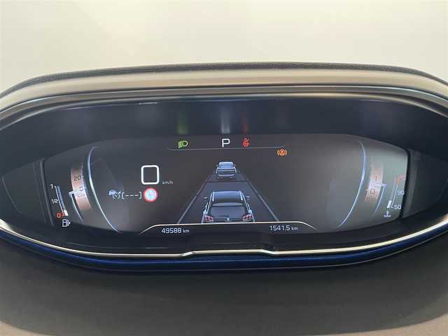 プジョー ３００８ GT ブルー HDi 愛知県 2021(令3)年 5万km ネイクルホワイト ｉ－Ｃｏｃｐｉｔ　/ランバーサポート　/シートヒーター　/純正ディスプレイオーディオ　/Ｂｌｕｅｔｏｏｔｈ　/ミラーリンク　/ＡｐｐｌｅＣａｒＰｌａｙ　/ＡｎｄｒｏｉｄＡｕｔｏ　/ＡＣＣ　/ＢＳＭ　/ＬＫＡ　/ドライブレコーダー/バックカメラ/サイドカメラ/プッシュスタート/アイドリングストップ/LEDヘッドライト/ETC
