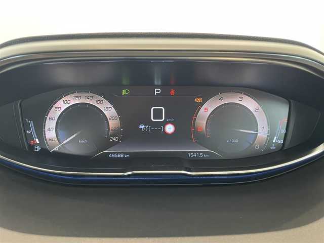 プジョー ３００８ GT ブルー HDi 愛知県 2021(令3)年 5万km ネイクルホワイト ｉ－Ｃｏｃｐｉｔ　/ランバーサポート　/シートヒーター　/純正ディスプレイオーディオ　/Ｂｌｕｅｔｏｏｔｈ　/ミラーリンク　/ＡｐｐｌｅＣａｒＰｌａｙ　/ＡｎｄｒｏｉｄＡｕｔｏ　/ＡＣＣ　/ＢＳＭ　/ＬＫＡ　/ドライブレコーダー/バックカメラ/サイドカメラ/プッシュスタート/アイドリングストップ/LEDヘッドライト/ETC