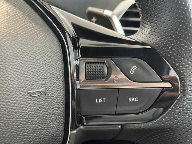 プジョー ３００８ GT ブルー HDi 愛知県 2021(令3)年 5万km ネイクルホワイト ｉ－Ｃｏｃｐｉｔ　/ランバーサポート　/シートヒーター　/純正ディスプレイオーディオ　/Ｂｌｕｅｔｏｏｔｈ　/ミラーリンク　/ＡｐｐｌｅＣａｒＰｌａｙ　/ＡｎｄｒｏｉｄＡｕｔｏ　/ＡＣＣ　/ＢＳＭ　/ＬＫＡ　/ドライブレコーダー/バックカメラ/サイドカメラ/プッシュスタート/アイドリングストップ/LEDヘッドライト/ETC