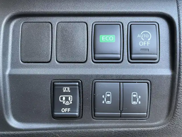 日産 セレナ ハイウェイスター Vセレクション 滋賀県 2018(平30)年 7.6万km マルーンレッド 2トーン 11型アルパイン製ナビ/（CD・DVD・Bluetooth・フルセグTV）/12.8型フリップダウンモニター/追従型クルーズコントロール/両側パワースライドドア/全方位カメラ/前方ドライブレコーダー/コーナーセンサー/ETC/エンジンプッシュスタート/電動パーキングブレーキ/スマートキー/カーテンエアバッグ/オートライト/スペアキー