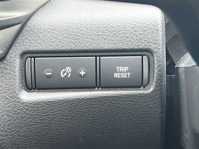 日産 ノート X 沖縄県 2020(令2)年 2.6万km ピュアホワイトパール 純正メーカーオプションナビ　/　（AM/FM/BT/HDMI）　/フルセグTV　/アラウンドビューモニター　/スマートルームミラー　/エマージェンシーブレーキ　/ドラレコ　/置くだけ充電　/LEDヘッドライト/オートライト/オートハイビーム/純正フロアマット/ETC2.0/スマートキー