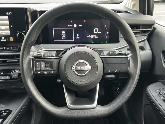 日産 ノート X 沖縄県 2020(令2)年 2.6万km ピュアホワイトパール 純正メーカーオプションナビ　/　（AM/FM/BT/HDMI）　/フルセグTV　/アラウンドビューモニター　/スマートルームミラー　/エマージェンシーブレーキ　/ドラレコ　/置くだけ充電　/LEDヘッドライト/オートライト/オートハイビーム/純正フロアマット/ETC2.0/スマートキー