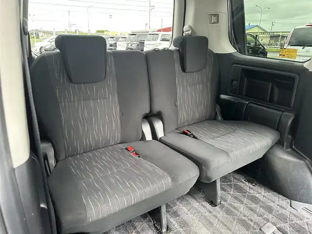 トヨタ ヴォクシー ZS 煌Ⅱ 道北・旭川 2012(平24)年 10.5万km ブラック (株)IDOMが運営する【じしゃロン旭川店】の自社ローン専用車両になります。こちらは現金またはオートローンご利用時の価格です。自社ローンご希望の方は別途その旨お申付け下さい/　/・社外ナビ(CD/DVD/BT/HDD/SD/フルセグ)/・ETC/・ドライブレコーダー/・バックカメラ/・ステアリングリモコン/・両側パワースライドドア/・フリップダウン/・純正AWサマータイヤ積込 205/60R16/・取扱説明書
