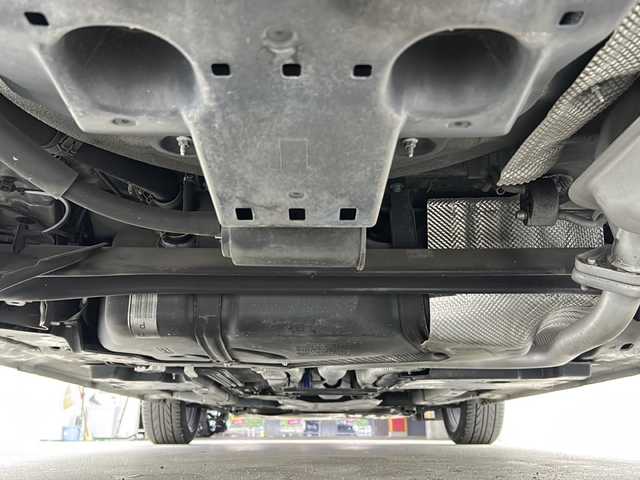 マツダ デミオ 13S ノーブルクリムゾン 愛知県 2017(平29)年 5.9万km スノーフレイクホワイトパールマイカ 純正8型メーカーオプションナビ【Bluetooth CD DVD USB AUX フルセグ】/全方位カメラ/ヘッドアップディスプレイ/ETC/i-active sense/・衝突軽減ブレーキ/・レーンキープアシスト/・レーダークルーズコントロール/横滑り防止装置/交通標識認識機能/ドライバーアテンションアラート/ブラインドスポットモニター/クリアランスソナー/前席シートヒーター/アダプティブLEDヘッドライト/オートマチックハイビーム/オートライト/フォグランプ/ステアリングリモコン/禁煙車