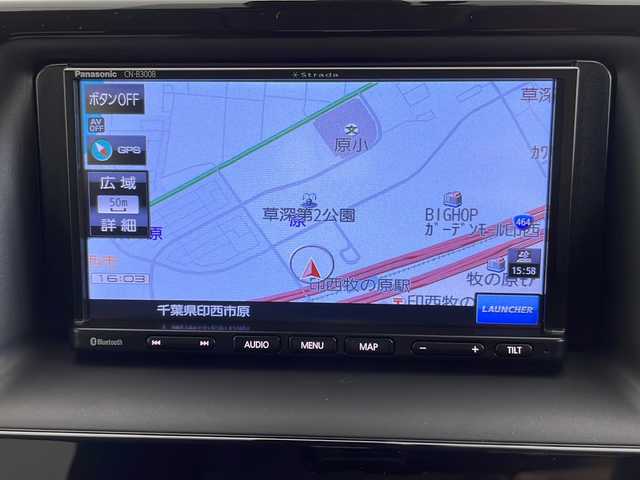 トヨタ ノア ハイブリッド X 千葉県 2019(令1)年 4.7万km ラグジュアリーホワイトパールクリスタルシャインガラスフレーク 禁煙車　/衝突軽減システム　/社外ナビ　/ＡＭ　ＦＭ　ＣＤ　/両側電動スライドドア　/レーンキープアシスト　/クルーズコントロール　/ＬＥＤヘッドライト　/オートハイビーム　/オートライト　/ＥＴＣ　/バックカメラ　/Ｂカメラ/プッシュスタート/スマートキー