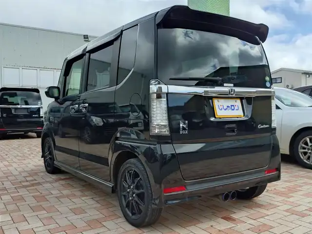ホンダ Ｎ ＢＯＸ カスタム ターボ SSパッケージ 新潟県 2015(平27)年 7.2万km スマートブラック (株)IDOMが運営する【じしゃロン新潟店】の自社ローン専用車両になります。/こちらは現金またはオートローンご利用時の価格です。自社ローンご希望の方は別途その旨お申付け下さい/純正ナビ/FM/AM/CD/DVD視聴可能/ワンセグTV視聴可能(走行中視聴不可)/Bluetooth接続可能/バックカメラ/ETC/プッシュスタート/パドルシフト/両側パワースライドドア/シートカバー付き/前方のみドライブレコーダー(DRY-ST300)/純正フロアマット/電動格納ウィンカーミラー/横滑り防止装置/衝突被害軽減システム/スマートキー/スペアキー×１/取扱説明書