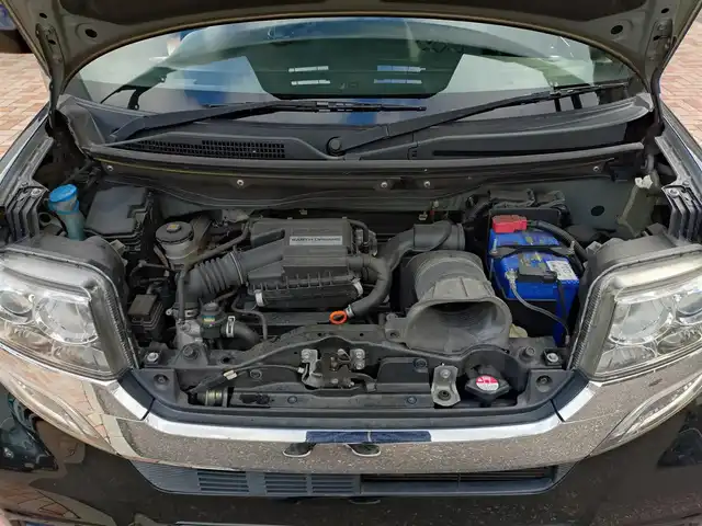 ホンダ Ｎ ＢＯＸ カスタム ターボ SSパッケージ 新潟県 2015(平27)年 7.2万km スマートブラック (株)IDOMが運営する【じしゃロン新潟店】の自社ローン専用車両になります。/こちらは現金またはオートローンご利用時の価格です。自社ローンご希望の方は別途その旨お申付け下さい/純正ナビ/FM/AM/CD/DVD視聴可能/ワンセグTV視聴可能(走行中視聴不可)/Bluetooth接続可能/バックカメラ/ETC/プッシュスタート/パドルシフト/両側パワースライドドア/シートカバー付き/前方のみドライブレコーダー(DRY-ST300)/純正フロアマット/電動格納ウィンカーミラー/横滑り防止装置/衝突被害軽減システム/スマートキー/スペアキー×１/取扱説明書