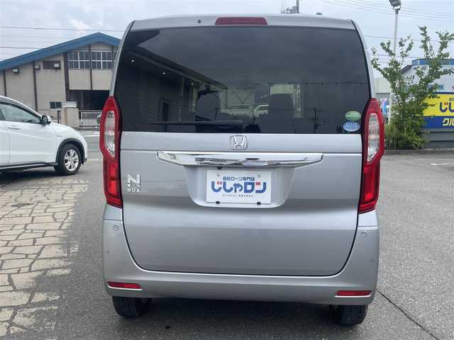 ホンダ Ｎ ＢＯＸ G L ターボ ホンダセンシング 秋田県 2020(令2)年 8.4万km ルナシルバーM (株)IDOMが運営する【じしゃロン 秋田店】の自社ローン専用車両になります。こちらは現金またはオートローンご利用時の価格です。自社ローンご希望の方は別途その旨お申付け下さい/////////メモリナビ/両側パワースライドドア/プッシュスタート/ETC/ドアバイザー/スマートキー/シートヒーター
