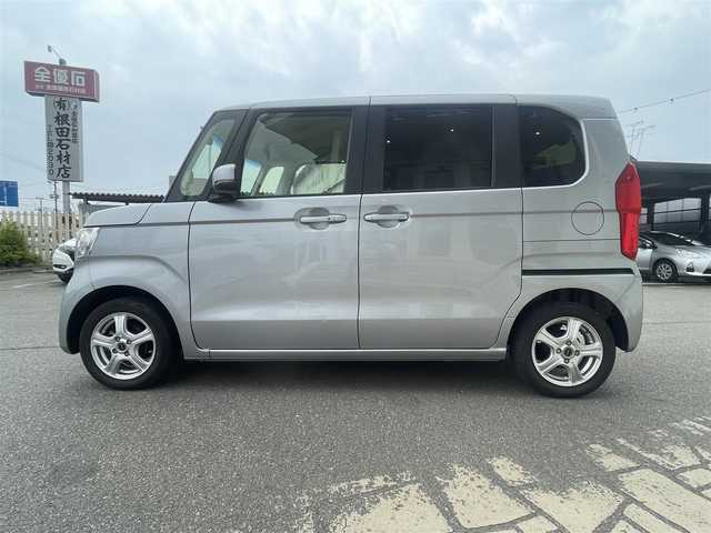 ホンダ Ｎ ＢＯＸ G L ターボ ホンダセンシング 秋田県 2020(令2)年 8.4万km ルナシルバーM (株)IDOMが運営する【じしゃロン 秋田店】の自社ローン専用車両になります。こちらは現金またはオートローンご利用時の価格です。自社ローンご希望の方は別途その旨お申付け下さい/////////メモリナビ/両側パワースライドドア/プッシュスタート/ETC/ドアバイザー/スマートキー/シートヒーター