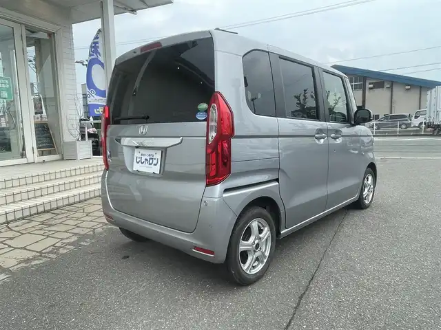 ホンダ Ｎ ＢＯＸ G L ターボ ホンダセンシング 秋田県 2020(令2)年 8.4万km ルナシルバーM (株)IDOMが運営する【じしゃロン 秋田店】の自社ローン専用車両になります。こちらは現金またはオートローンご利用時の価格です。自社ローンご希望の方は別途その旨お申付け下さい/////////メモリナビ/両側パワースライドドア/プッシュスタート/ETC/ドアバイザー/スマートキー/シートヒーター
